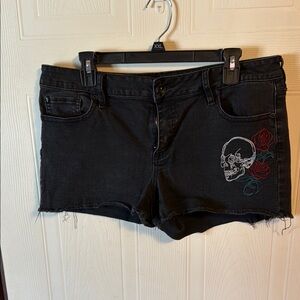 Black Skull & Rose Denim Shorts - Women's